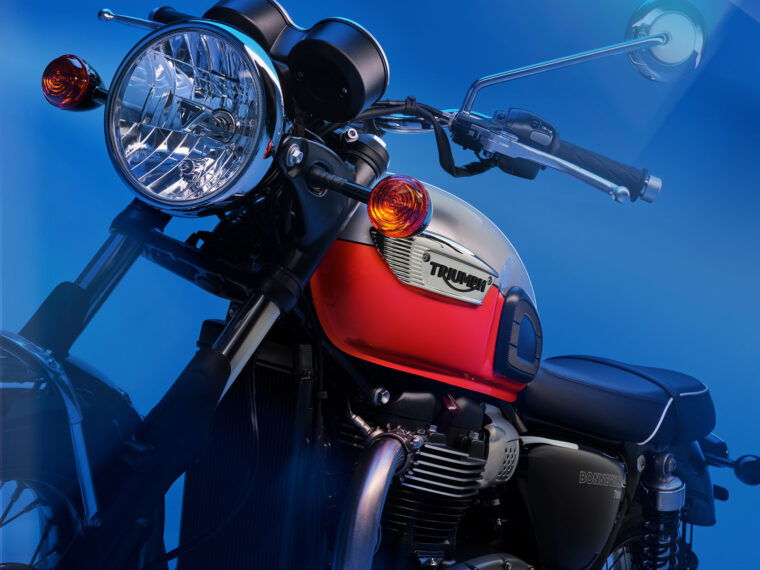 Triumph-Bonneville-T100-2025 - 9