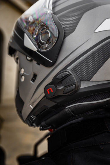 N-Com: Los intercom integrados de Nolan, ahora con sistema Mesh 4 casco Nolan N Com 5