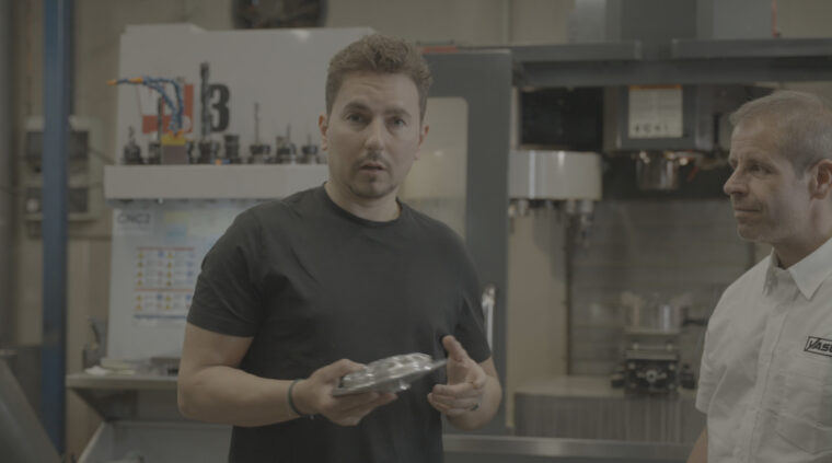 Jorge Lorenzo y Yasuni presentan un innovador variador 2 jorge lorenzo yasuni innovador variador (8)