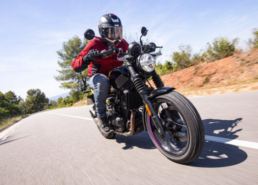 Prueba Royal Enfield Guerrilla 450 2024: Fun Scram