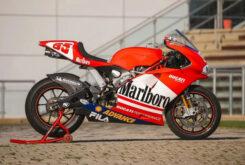 Ducati Desmosedici MotoGP 2003 Loris Capirossi1