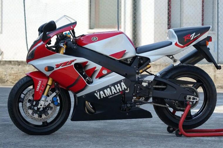Yamaha-YZF-R7-Ow-02-nos-3