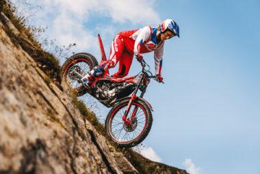 Beta EVO 2025 2T accion1