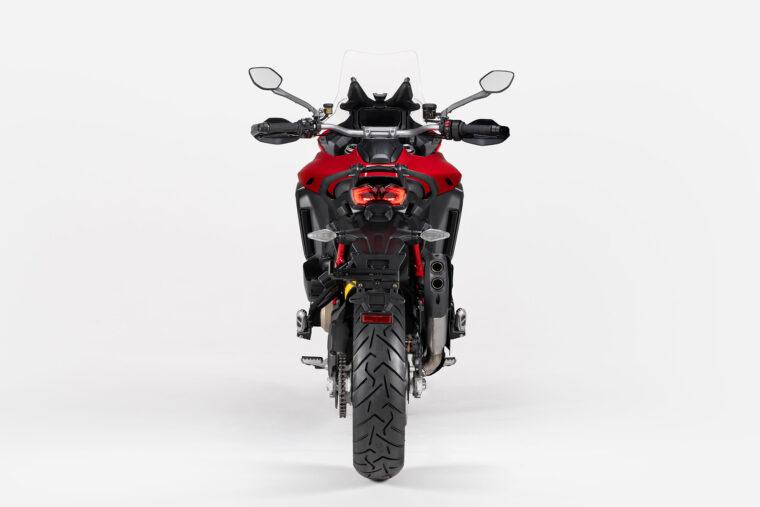 Ducati-Multistrada-V4-2025-estudio6