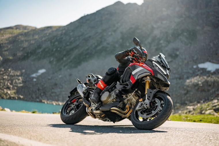 Ducati-Multistrada-V4-Pikes-Peak-2025-accion51