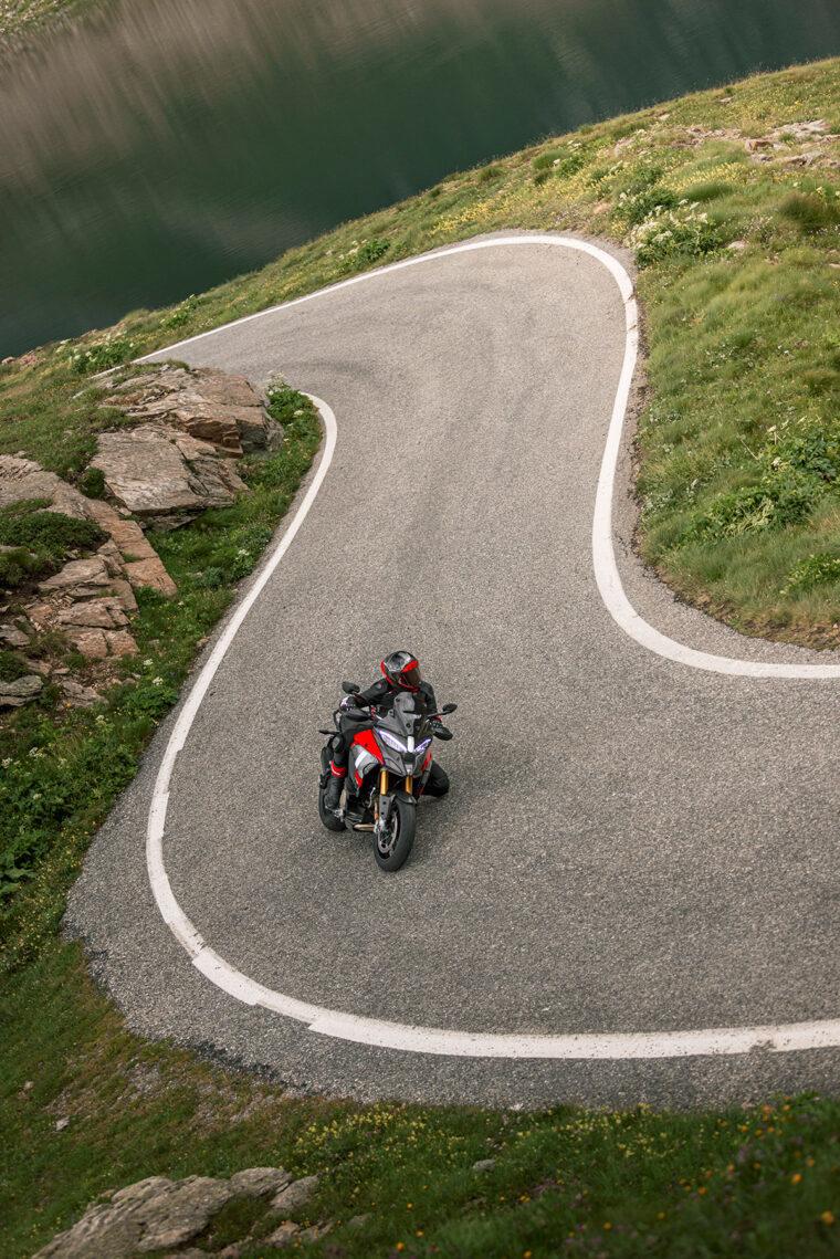 Ducati-Multistrada-V4-Pikes-Peak-2025-accion8