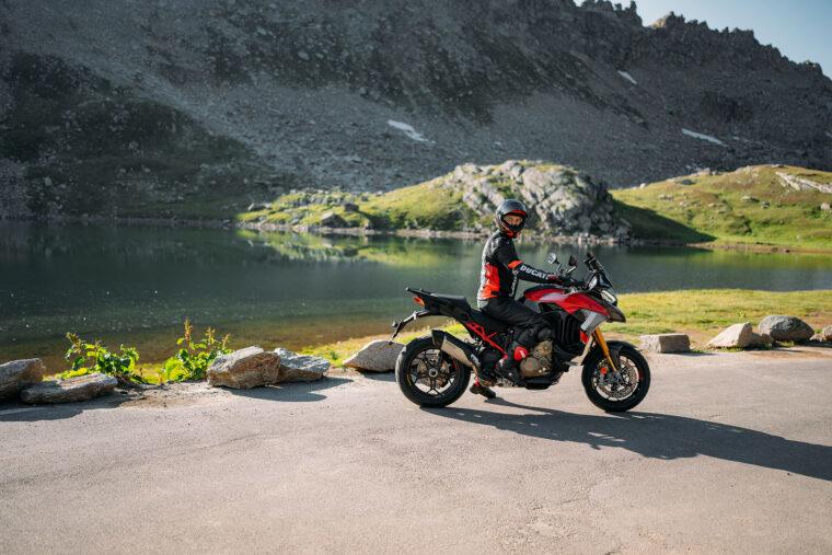 Ducati-Multistrada-V4-Pikes-Peak-2025-estaticas12