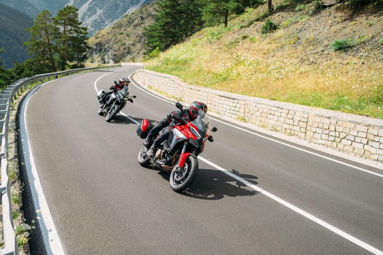 Ducati-Multistrada-V4-S-2025-accion44
