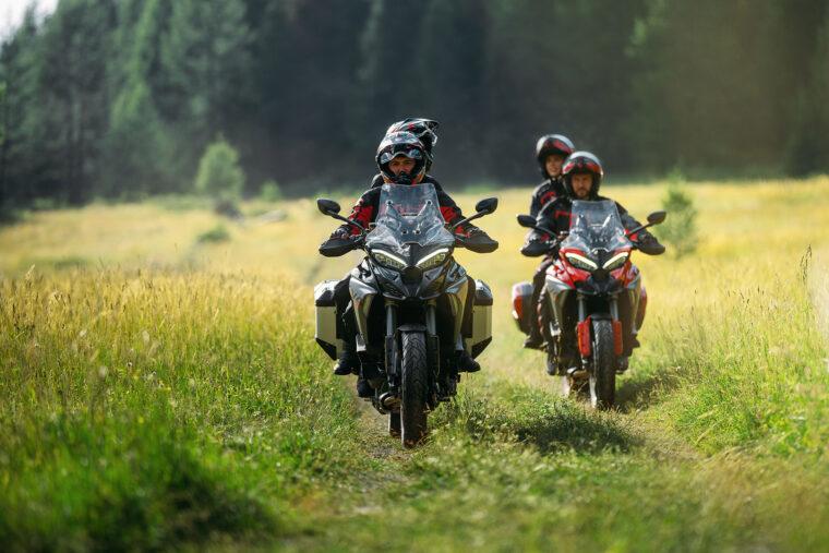 Ducati-Multistrada-V4-S-2025-accion75