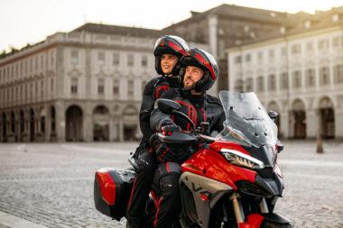 Ducati Multistrada V4 S 2025 accion88