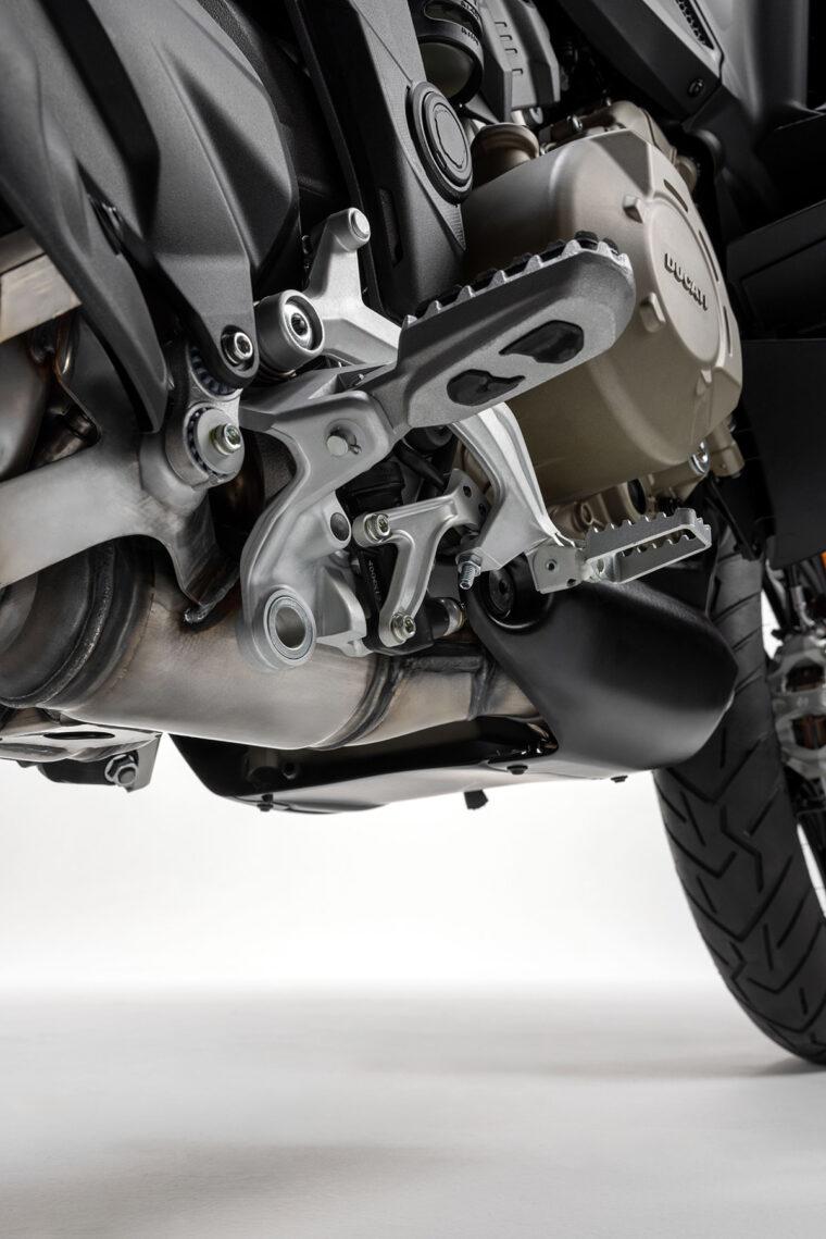 Ducati-Multistrada-V4-S-2025-detalles18