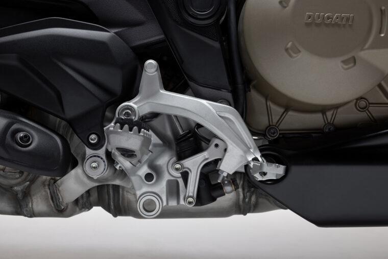 Ducati-Multistrada-V4-S-2025-detalles26