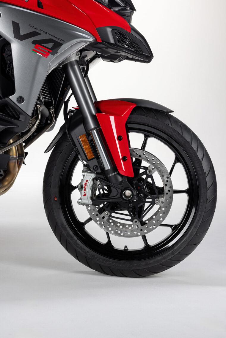 Ducati-Multistrada-V4-S-2025-detalles29