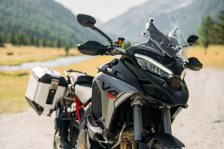 Ducati-Multistrada-V4-S-2025-estaticas21