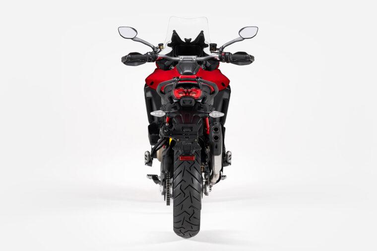 Ducati-Multistrada-V4-S-2025-estudio5