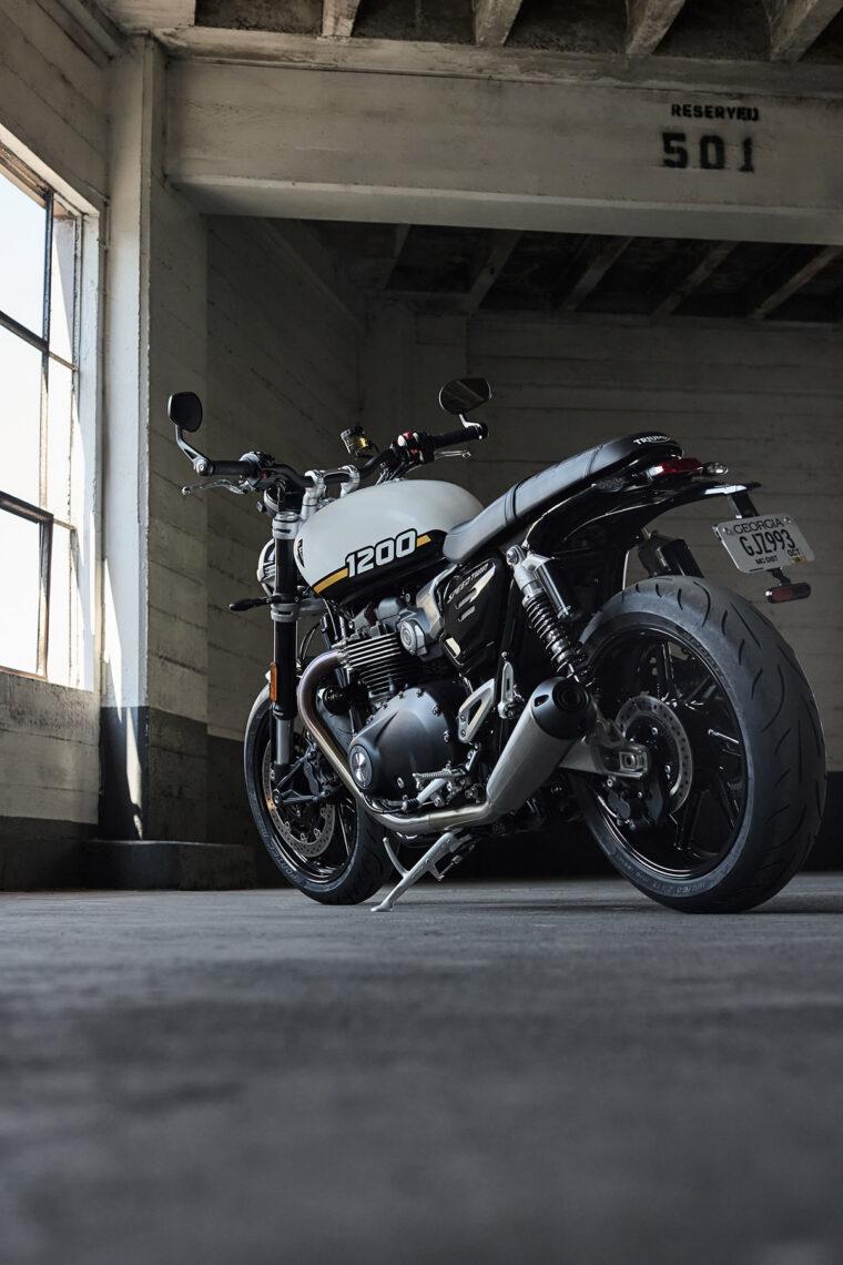 Triumph-Speed-Twin-1200-2025-estaticas3