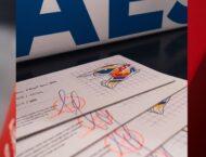 airoh aviator 3 edicion especial isde 2024 españa (5)