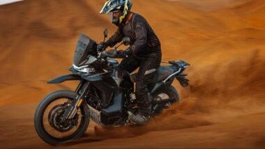 CFMoto 800 MT X 2025 adelanto1