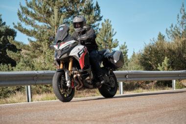 Ducati Multistrada V4 RS Arai Quantic Xtreme Challenge opinion 12