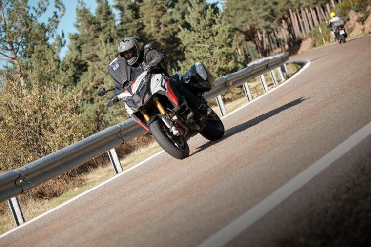 Ducati-Multistrada-V4-RS-Arai-Quantic-Xtreme-Challenge-opinion-9