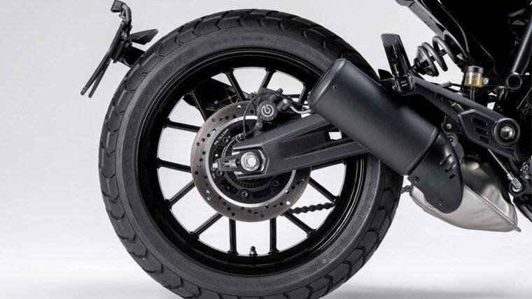 Ducati-Scrambler-10-anniversario-Rizoma-Edition-2025-detalles3