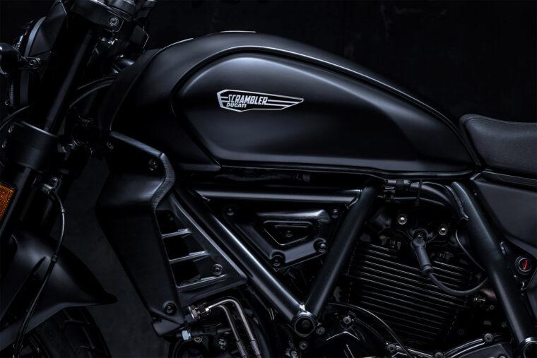 Ducati-Scrambler-Icon-Dark-2025-detalles20