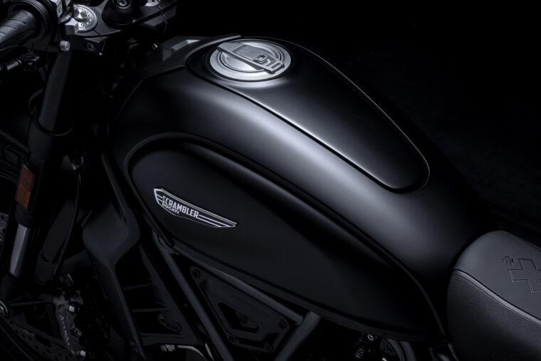 Ducati-Scrambler-Icon-Dark-2025-detalles23