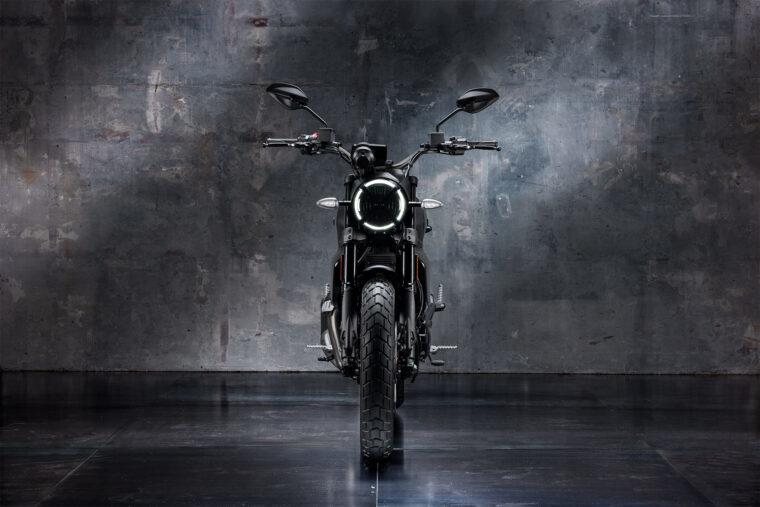 Ducati-Scrambler-Icon-Dark-2025-estudio9