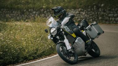 Husqvarna Norden 901 Expedition 2025 accion23