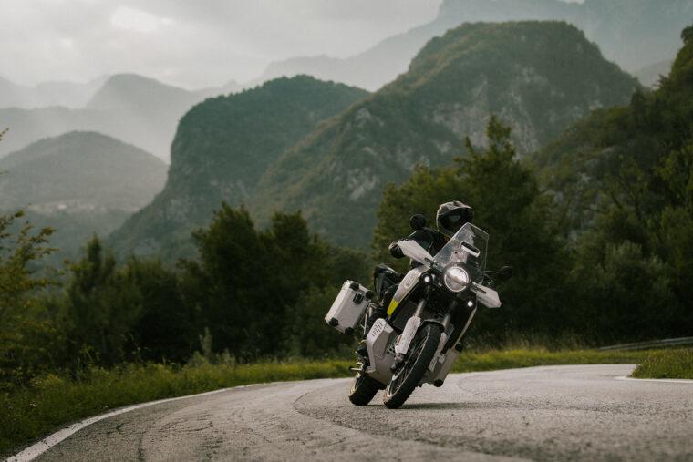 Husqvarna-Norden-901-Expedition-2025-accion29