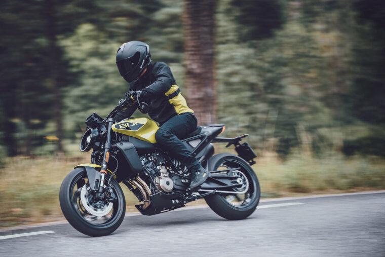 Husqvarna-Vitpilen-801-2025-accion28