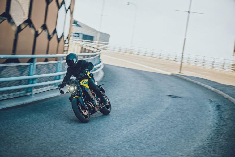 Husqvarna-Vitpilen-801-2025-accion64