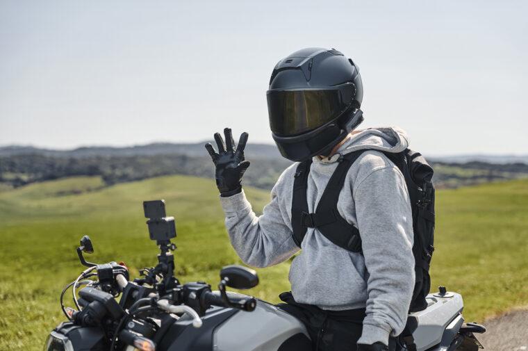 Insta360-Ace-Pro-2-motorbike-2