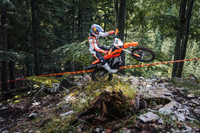 KTM-Freeride-E-2025-accion32