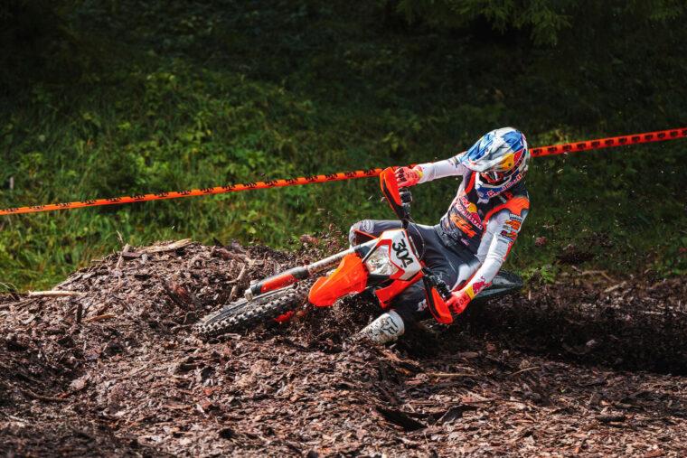 KTM-Freeride-E-2025-accion51