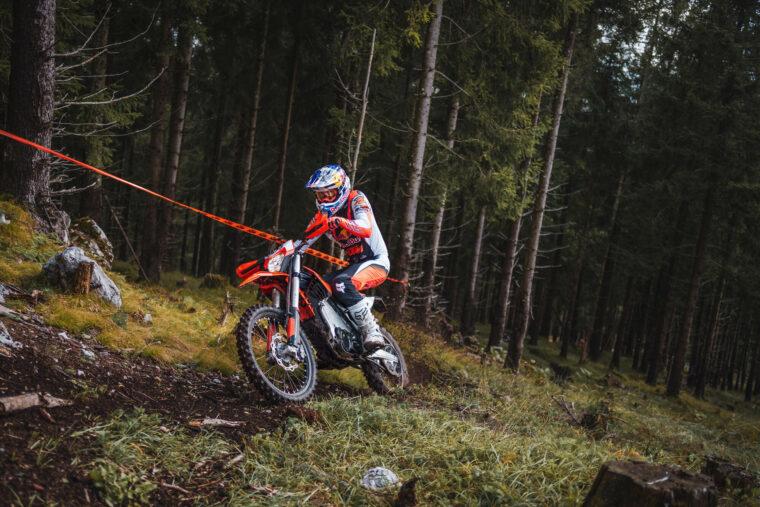 KTM-Freeride-E-2025-accion64