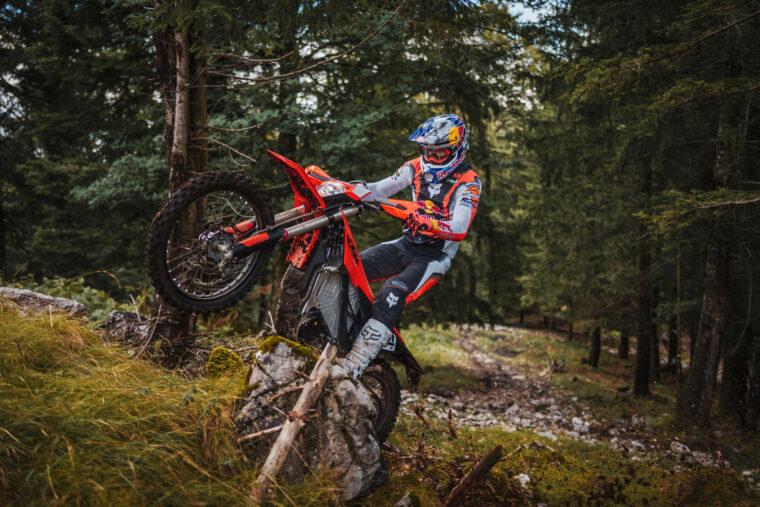 KTM-Freeride-E-2025-accion71