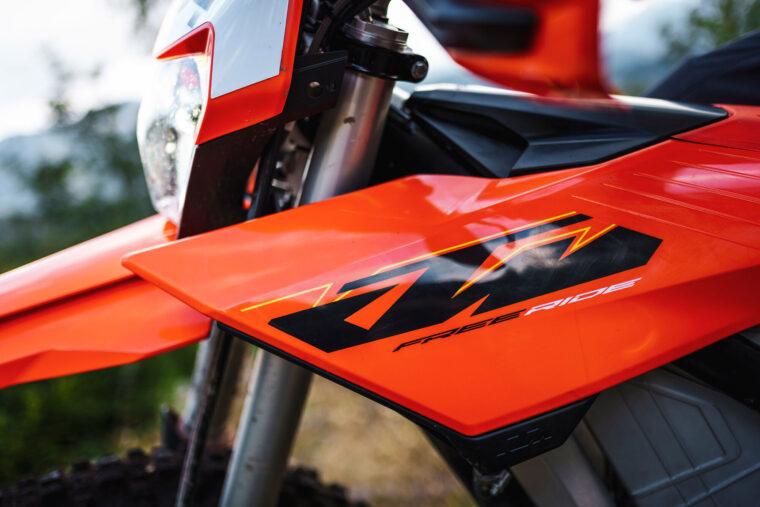 KTM-Freeride-E-2025-estaticas79