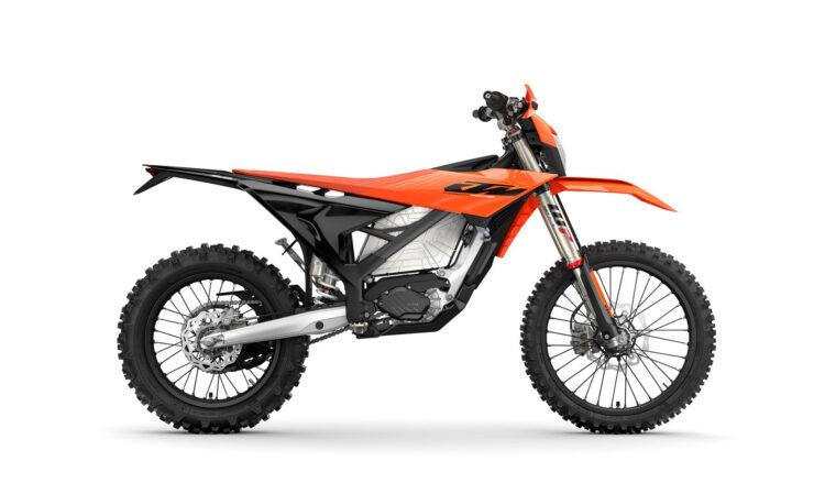 KTM Freeride E 2025 estudio3