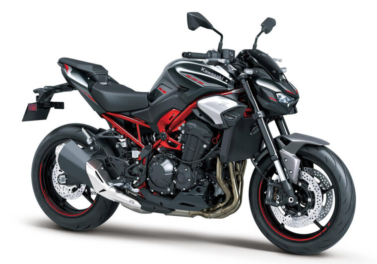 Kawasaki-Z900-2025-estudio-colores2