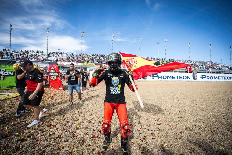 adrian-huertas-campeon-mundo-supersport-2024 (3)