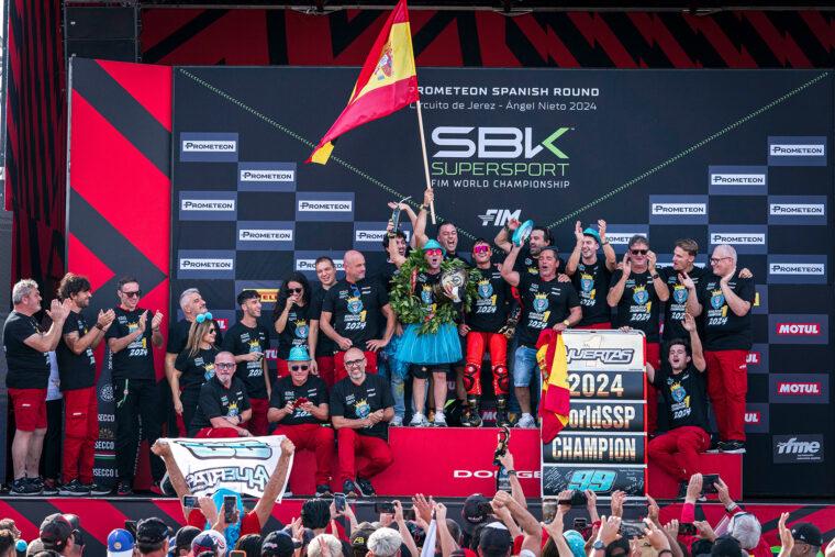 adrian-huertas-campeon-mundo-supersport-2024 (9)