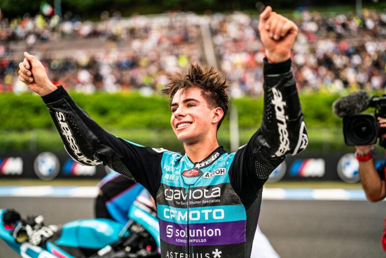 david-alonso-campeon-mundo-moto3-2024 (10)
