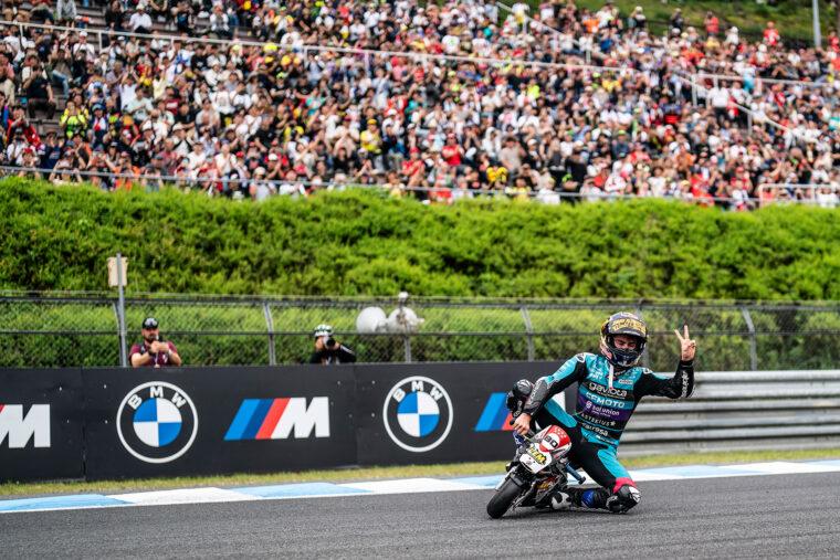 david-alonso-campeon-mundo-moto3-2024 (12)