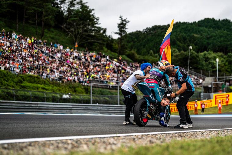 david-alonso-campeon-mundo-moto3-2024 (15)