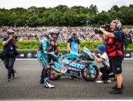 David Alonso saborea el título de Moto3: «El año pasado se me pasó volando, este se me estaba haciendo muy largo» 14 david alonso campeon mundo moto3 2024 (21)