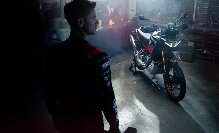 Aprilia-Tuareg-660-Rally-2025-estaticas1