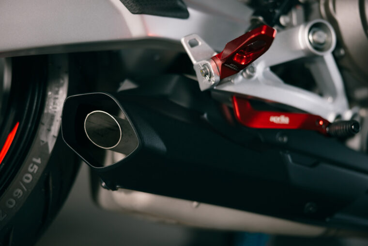 Aprilia-Tuono-457-2025-detalles40