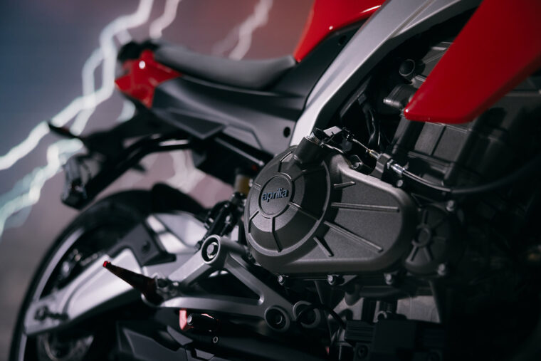 Aprilia-Tuono-457-2025-detalles45
