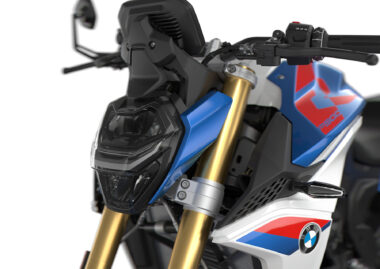 BMW F 900 R 2025 detalles10